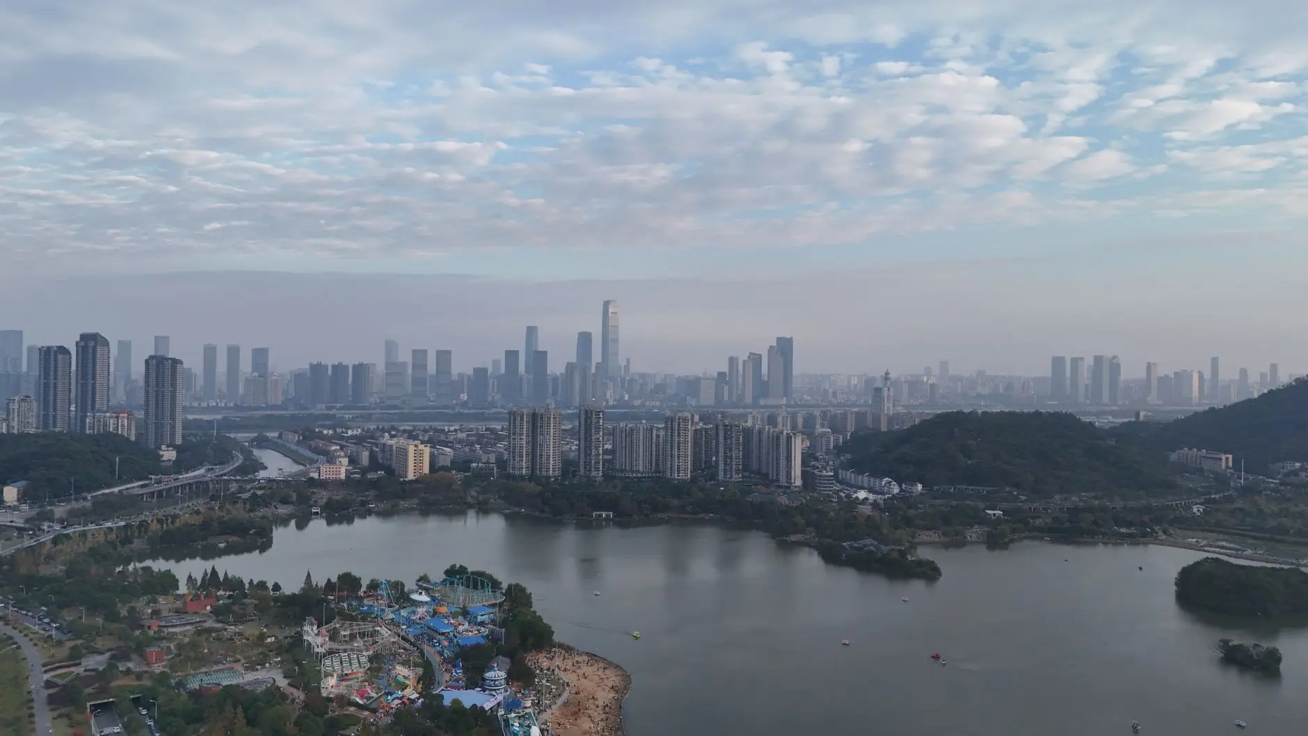 2025年上海制造业智能化改造中六轴关节机器人选型要点分析