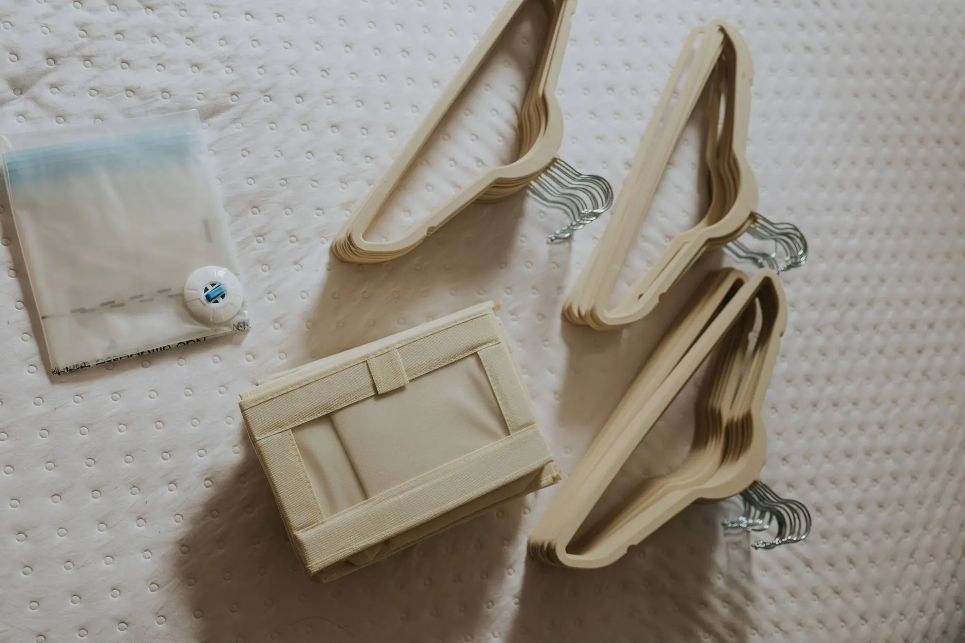 协作机器人与传统工业机器人焊接应用效率对比